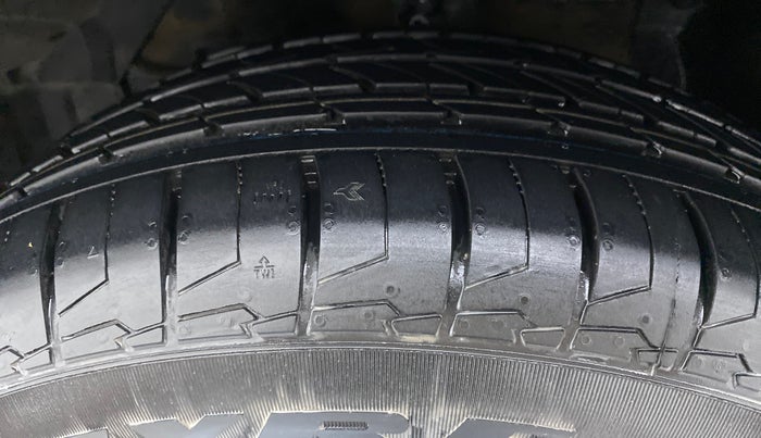 2018 Maruti S Cross ZETA 1.3 SHVS, Diesel, Manual, 80,849 km, Left Front Tyre Tread