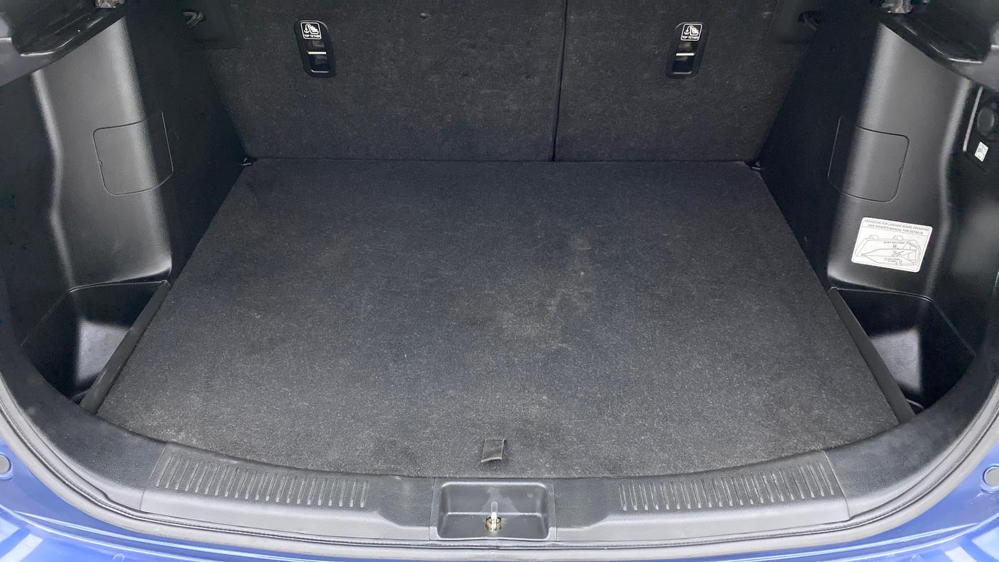2018 Maruti S Cross ZETA 1.3 SHVS, Diesel, Manual, 80,849 km, Boot Inside