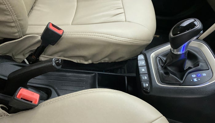 2019 Hyundai NEW SANTRO 1.1 SPORTS AMT, Petrol, Automatic, 20,950 km, Gear Lever