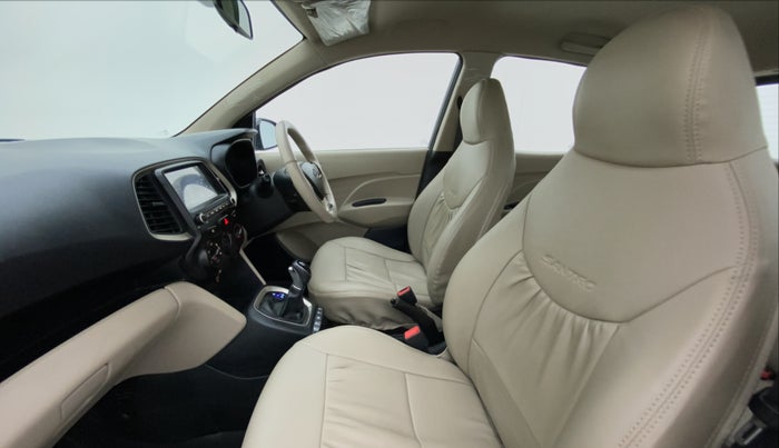 2019 Hyundai NEW SANTRO 1.1 SPORTS AMT, Petrol, Automatic, 20,950 km, Right Side Front Door Cabin