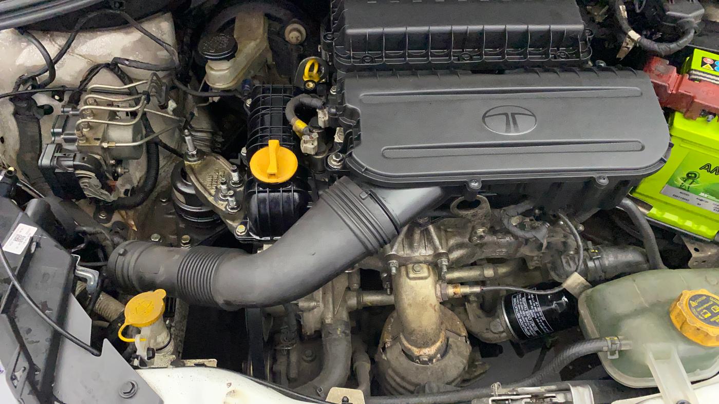 2022 Tata TIGOR XZ PLUS CNG, CNG, Manual, 84,798 km, Engine View - Right
