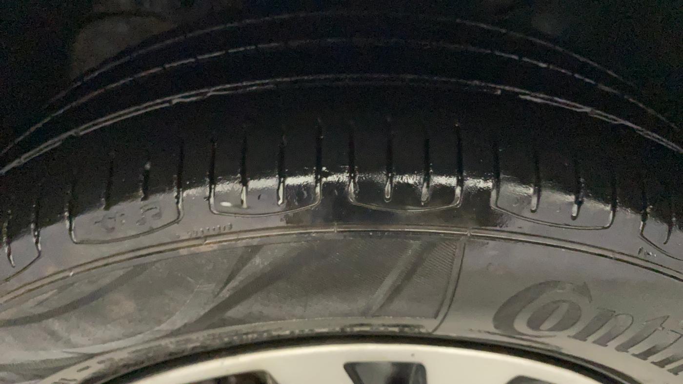 2022 Tata TIGOR XZ PLUS CNG, CNG, Manual, 84,798 km, Left Front Tyre Tread