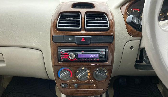 2011 Hyundai Accent EXECUTIVE, Petrol, Manual, 70,123 km, Air Conditioner