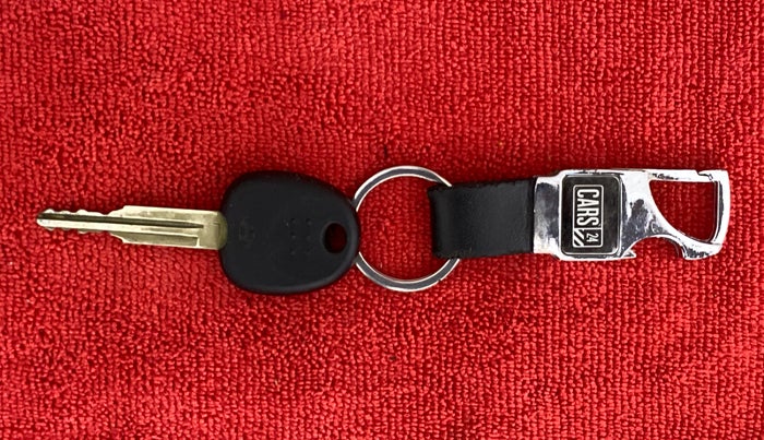 2011 Hyundai Accent EXECUTIVE, Petrol, Manual, 70,123 km, Key Close Up