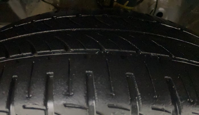 2022 Honda City 1.5L I-VTEC V MT 5TH GEN, Petrol, Manual, 19,312 km, Left Front Tyre Tread