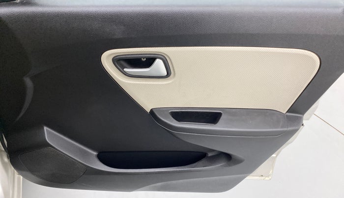2020 Maruti Alto LXI, Petrol, Manual, 26,799 km, Driver Side Door Panels Control