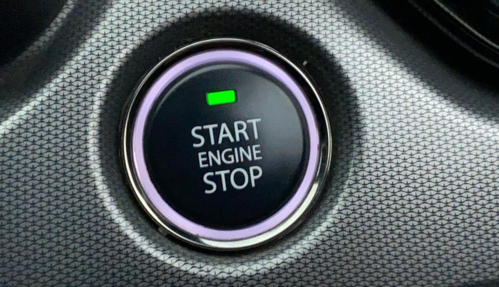 2022 Tata Safari XZ PLUS DARK EDITION, Diesel, Manual, 30,564 km, Keyless Start/ Stop Button