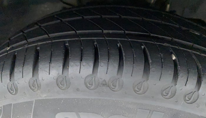 2022 Tata Tiago XT PETROL, Petrol, Manual, 8,993 km, Right Front Tyre Tread