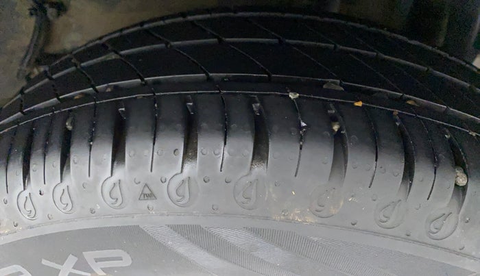 2022 Tata Tiago XT PETROL, Petrol, Manual, 8,993 km, Left Rear Tyre Tread