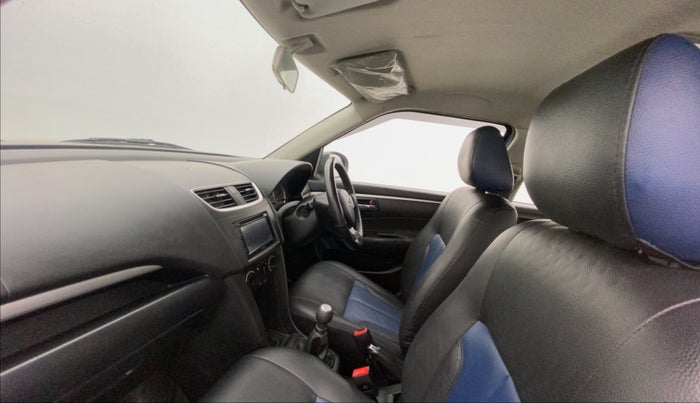 2014 Maruti Swift VXI, Petrol, Manual, 51,657 km, Right Side Front Door Cabin