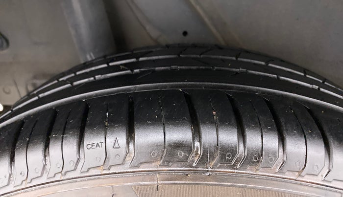 2019 Hyundai VENUE SX PLUS 1.0 TURBO DCT, Petrol, Automatic, 54,502 km, Right Rear Tyre Tread