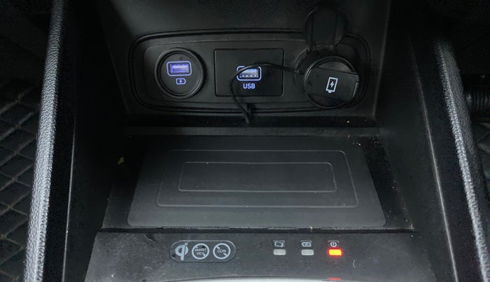 2019 Hyundai VENUE SX PLUS 1.0 TURBO DCT, Petrol, Automatic, 54,502 km, Wireless Charger