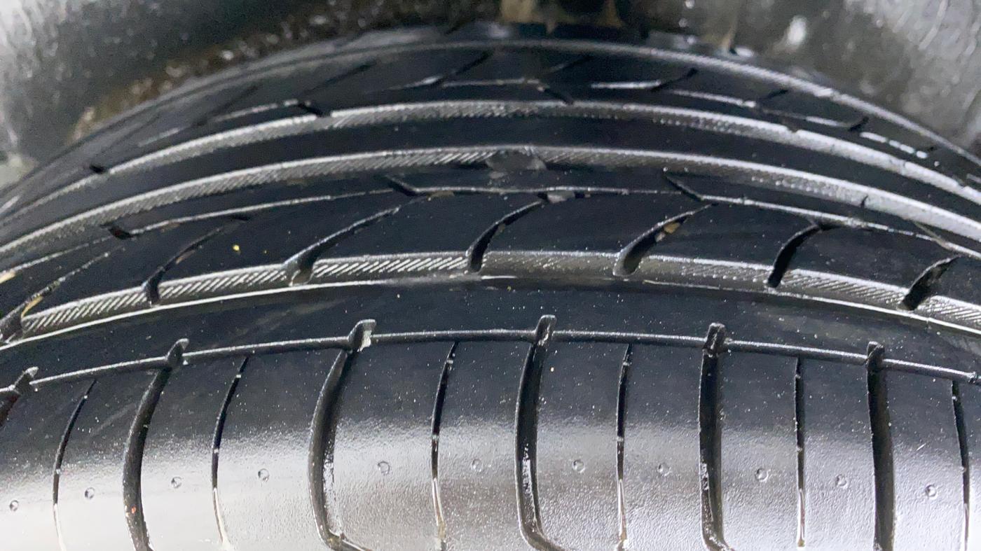 2018 Volkswagen Polo GT TSI 1.2 PETROL AT, Petrol, Automatic, 67,253 km, Left Rear Tyre Tread
