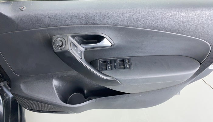 2018 Volkswagen Polo GT TSI 1.2 PETROL AT, Petrol, Automatic, 67,253 km, Driver Side Door Panels Control