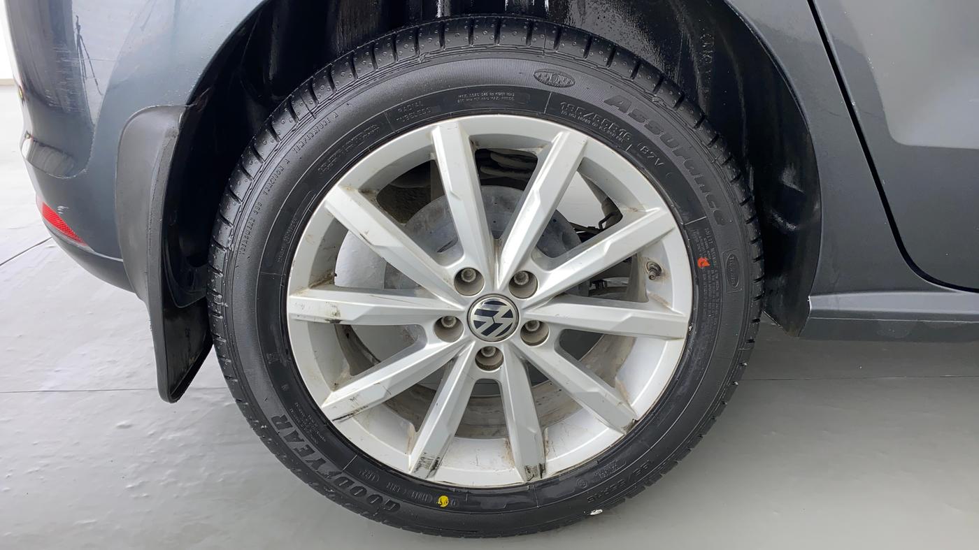 2018 Volkswagen Polo GT TSI 1.2 PETROL AT, Petrol, Automatic, 67,253 km, Right Rear Wheel