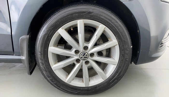 2018 Volkswagen Polo GT TSI 1.2 PETROL AT, Petrol, Automatic, 67,253 km, Right Front Wheel