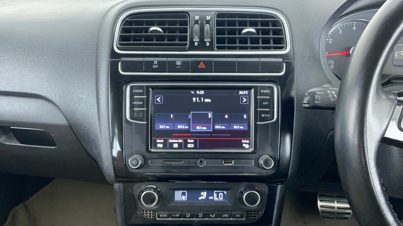 2018 Volkswagen Polo GT TSI 1.2 PETROL AT, Petrol, Automatic, 67,253 km, Air Conditioner