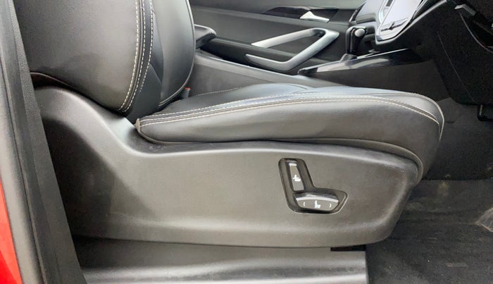 2020 MG HECTOR SHARP 1.5 DCT PETROL, Petrol, Automatic, 99,435 km, Driver Side Adjustment Panel