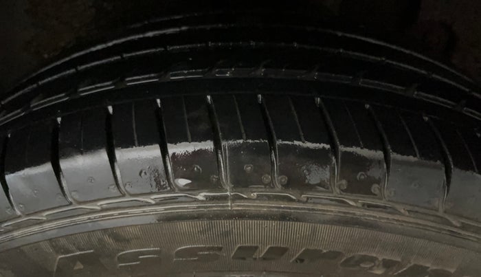2022 KIA SELTOS HTX 1.5 PETROL, Petrol, Manual, 15,627 km, Left Rear Tyre Tread