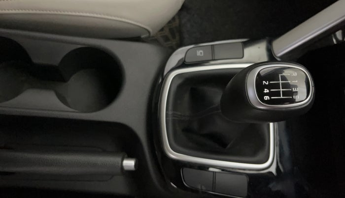 2022 KIA SELTOS HTX 1.5 PETROL, Petrol, Manual, 15,627 km, Gear Lever