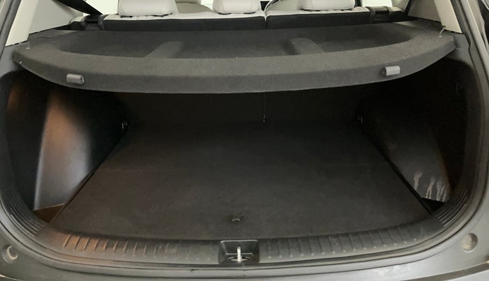 2022 KIA SELTOS HTX 1.5 PETROL, Petrol, Manual, 15,627 km, Boot Inside