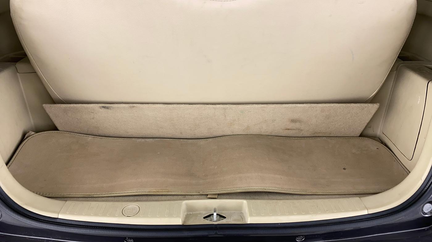 2014 Maruti Ertiga ZDI, Diesel, Manual, 25,569 km, Boot Inside