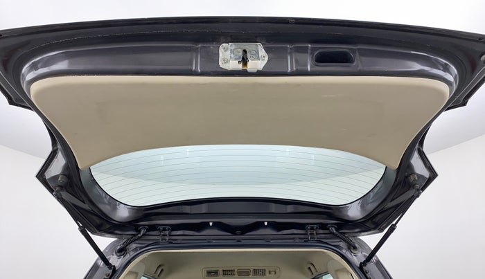 2014 Maruti Ertiga ZDI, Diesel, Manual, 25,569 km, Boot Door Open