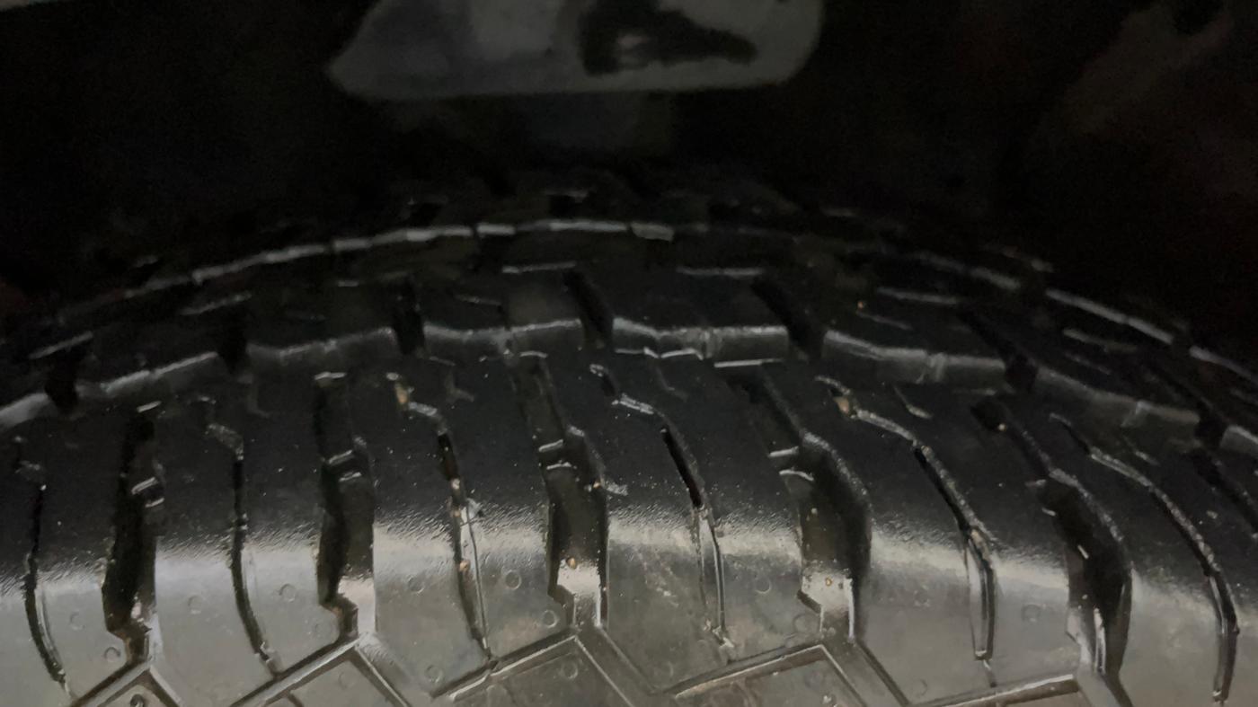 2015 Honda CRV 2.4 AWD AT, Petrol, Automatic, 1,08,607 km, Left Front Tyre Tread