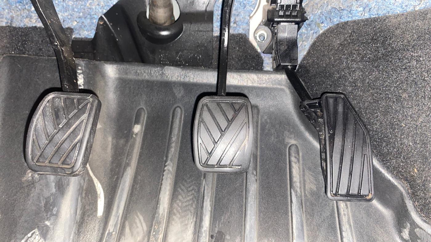 2022 Maruti Baleno ALPHA PETROL 1.2, Petrol, Manual, 25,500 km, Pedals