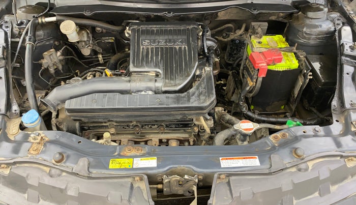 2017 Maruti Swift LXI (O), Petrol, Manual, 32,864 km, Engine View