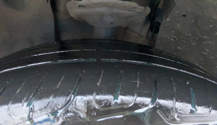 2021 Volkswagen TAIGUN TOPLINE 1.0 TSI MT, Petrol, Manual, 51,580 km, Left Front Tyre Tread