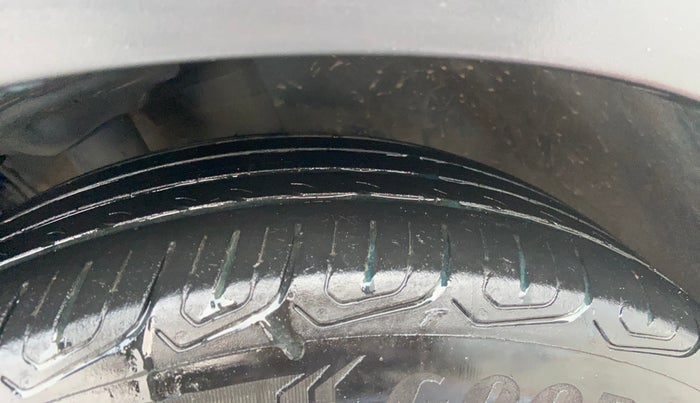 2021 Volkswagen TAIGUN TOPLINE 1.0 TSI MT, Petrol, Manual, 51,580 km, Right Front Tyre Tread