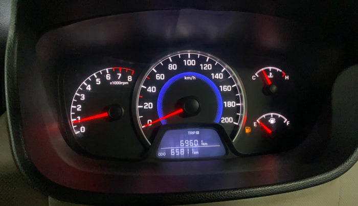 2016 Hyundai Grand i10 SPORTZ 1.2 KAPPA VTVT, Petrol, Manual, 65,801 km, Odometer Image