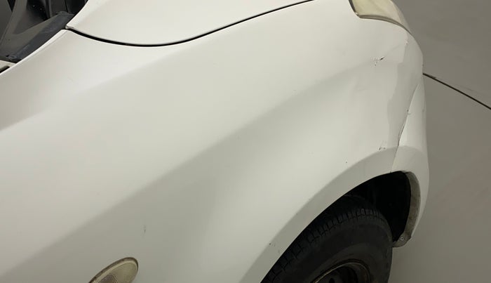 2011 Maruti Swift LXI, Petrol, Manual, 31,841 km, Right fender - Minor scratches