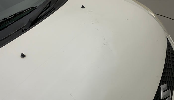 2011 Maruti Swift LXI, Petrol, Manual, 31,841 km, Bonnet (hood) - Slightly dented