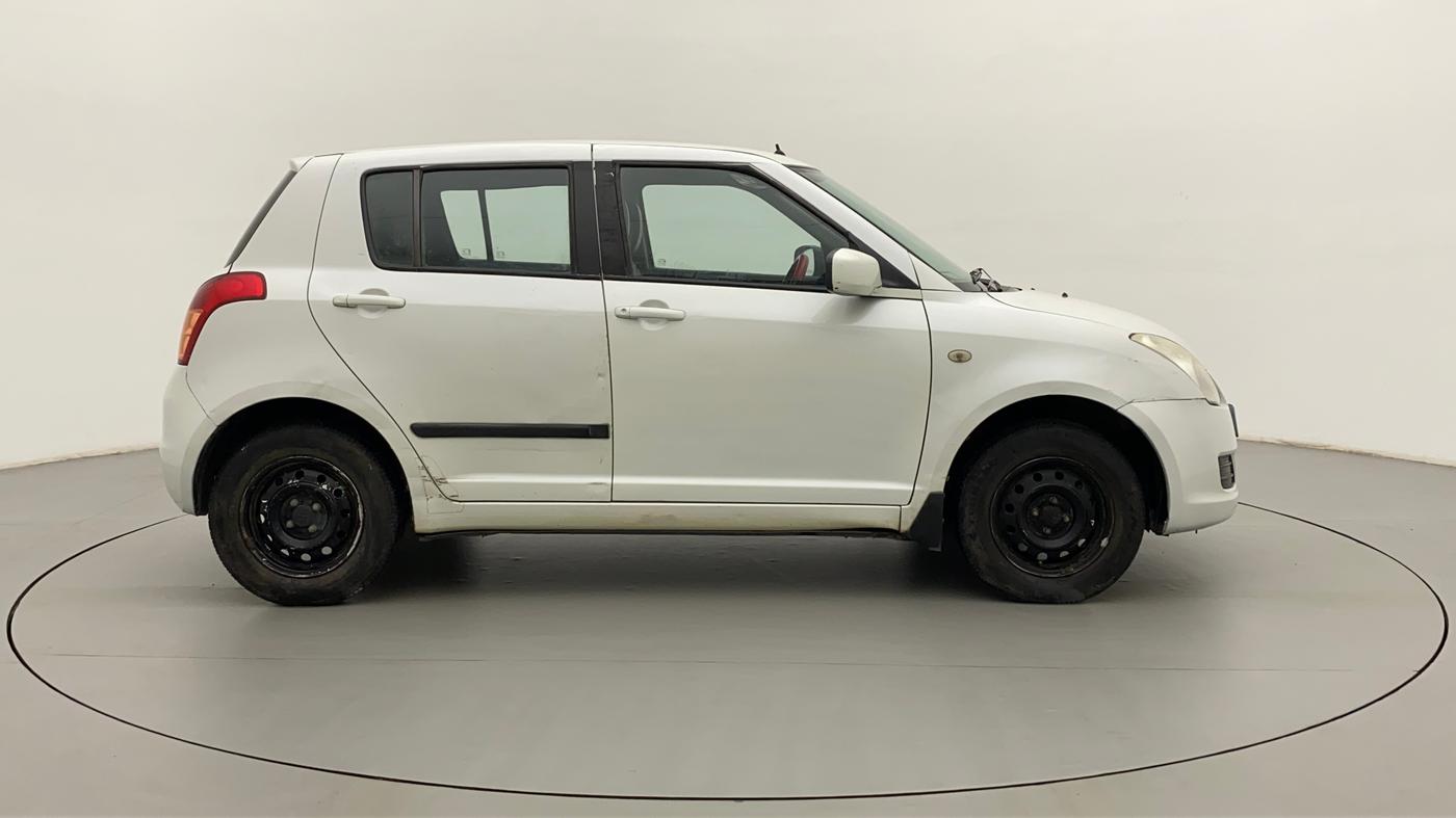 2011 Maruti Swift LXI, Petrol, Manual, 31,841 km, Right Side View