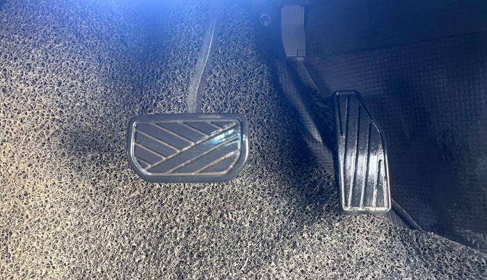 2021 Toyota Glanza G CVT, Petrol, Automatic, 68,895 km, Pedals