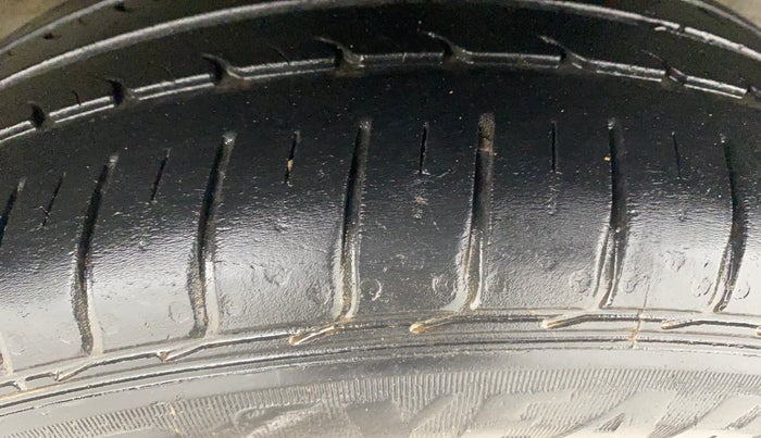 2017 Honda City 1.5L I-VTEC V MT, Petrol, Manual, 36,457 km, Left Rear Tyre Tread