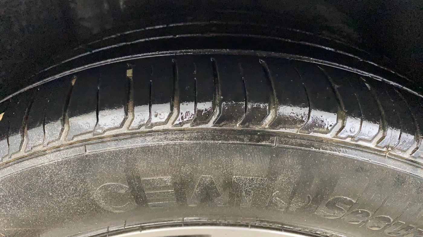 2018 Hyundai New Elantra 1.6 SX (O) AT DIESEL, Diesel, Automatic, 81,971 km, Right Rear Tyre Tread