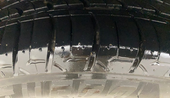 2017 Honda City 1.5L I-VTEC ZX CVT, Petrol, Automatic, 48,856 km, Right Rear Tyre Tread