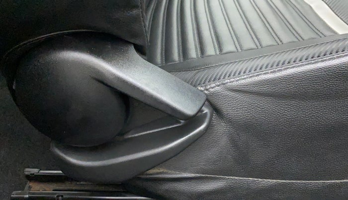 2016 Maruti Baleno SIGMA PETROL 1.2, Petrol, Manual, 47,587 km, Driver Side Adjustment Panel