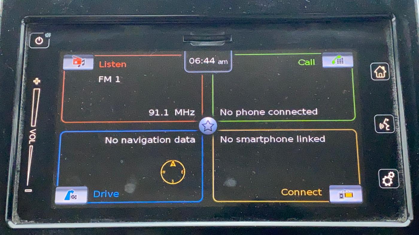 2017 Maruti Dzire ZDI Plus AMT, Diesel, Automatic, 69,679 km, Infotainment System