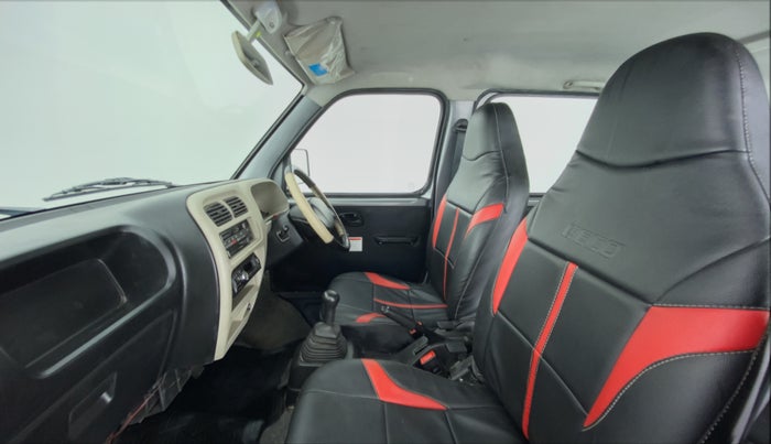2017 Maruti Eeco 5 STR CNG WITH AC PLUSHTR, CNG, Manual, 24,888 km, Right Side Front Door Cabin