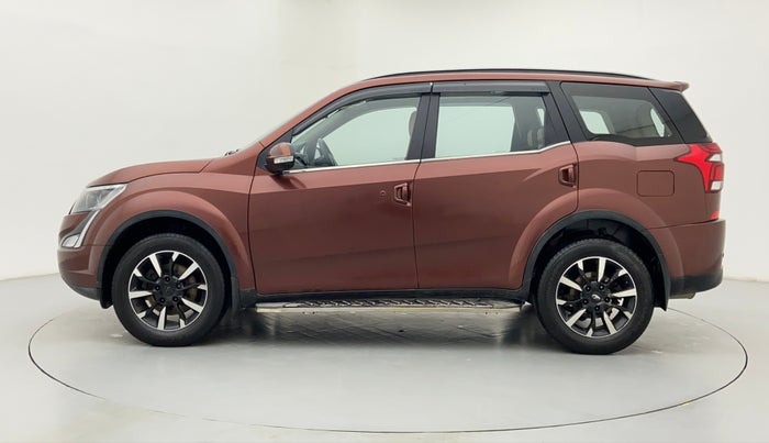 2018 Mahindra XUV500 W11 (O), Diesel, Manual, 48,894 km, Left Side