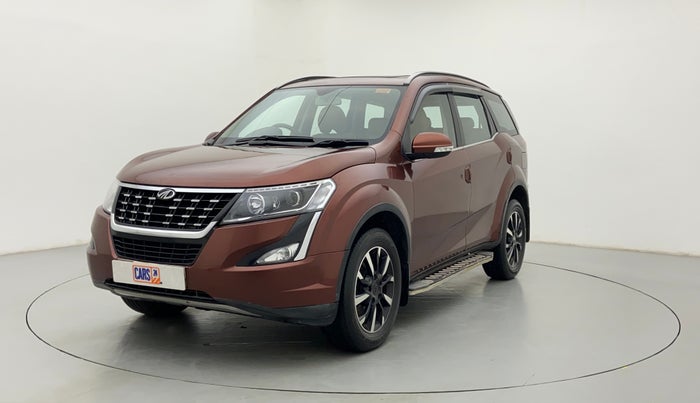 2018 Mahindra XUV500 W11 (O), Diesel, Manual, 48,894 km, Left Front Diagonal
