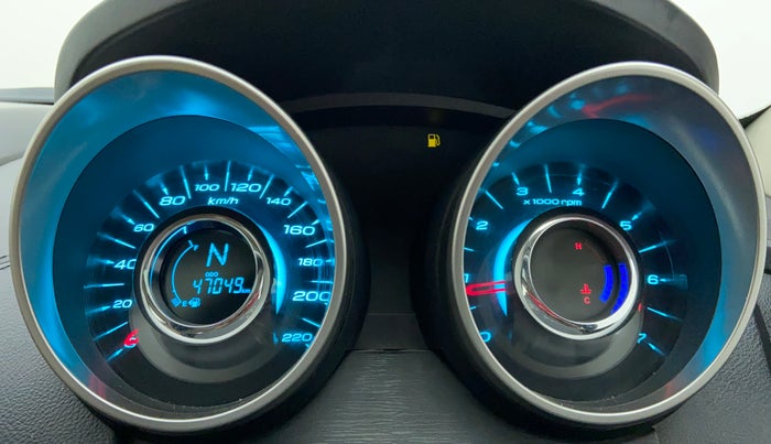 2018 Mahindra XUV500 W11 (O), Diesel, Manual, 48,894 km, Odometer Image