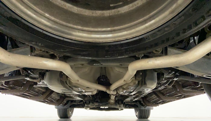 2018 Mahindra XUV500 W11 (O), Diesel, Manual, 48,894 km, Rear Underbody