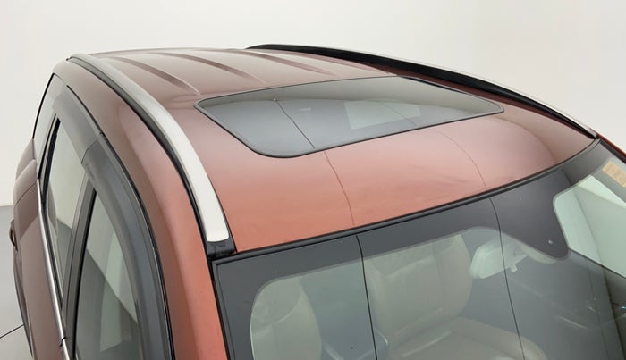 2018 Mahindra XUV500 W11 (O), Diesel, Manual, 48,894 km, Roof