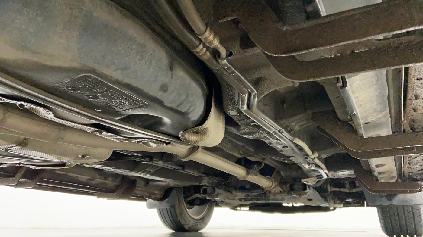 2018 Mahindra XUV500 W11 (O), Diesel, Manual, 48,894 km, Right Side Underbody