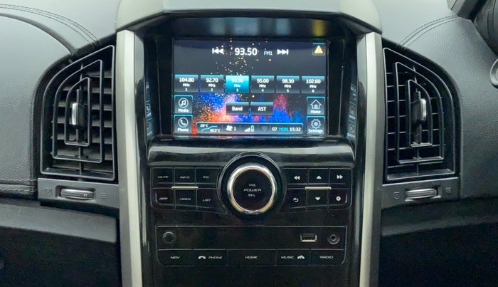 2018 Mahindra XUV500 W11 (O), Diesel, Manual, 48,894 km, Infotainment System
